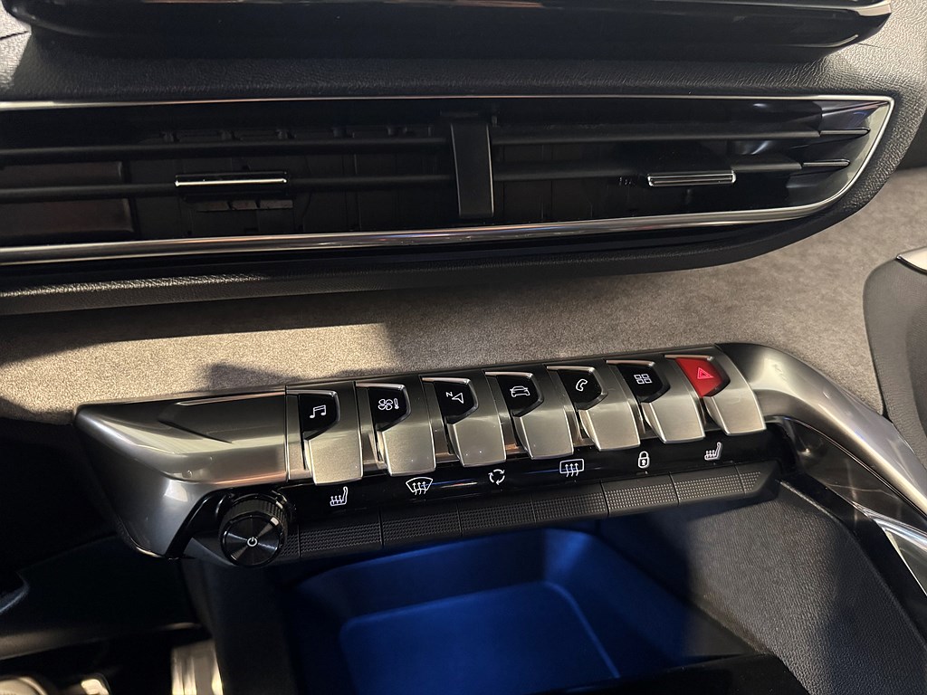 Bild på GT 1.2 PT 130hk Aut - B-KAMERA,CARPLAY,NAVI