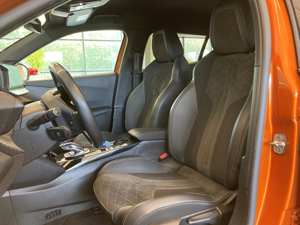 Bild på GT Pack 50kWh 136hk Aut - B-KAMERA,CARPLAY,NAVI