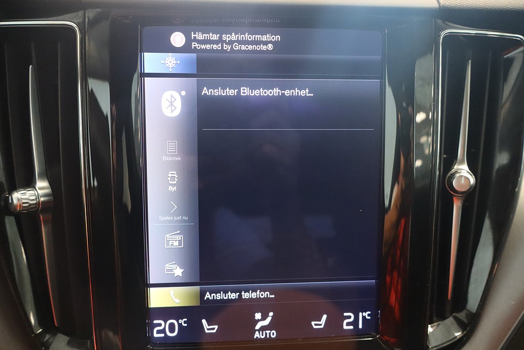 Bild på Momentum B4 197hk Aut AWD - B-KAMERA,CARPLAY