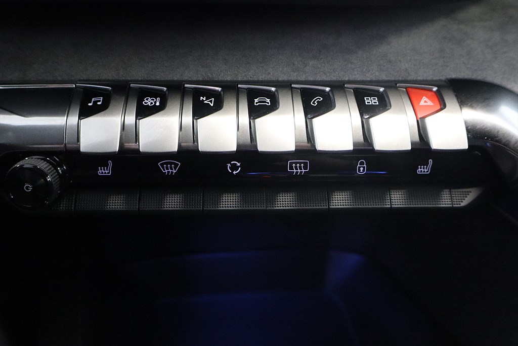 Bild på GT 1.2 PT 130hk Aut - B-KAMERA, CARPLAY