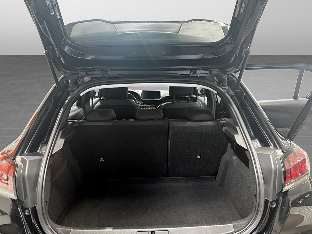 Bild på Active Pack 1.2 PT 100hk Aut - CARPLAY, FARTHÅLLARE