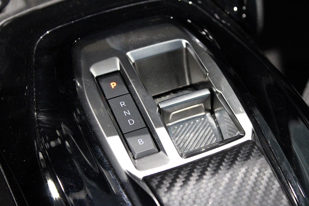 Bild på Active Pack 50kWh 136hk Aut - MOTORISERAD BAGAGELUCKA