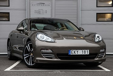 Porsche Panamera 4 V6 300hk Sport Chrono