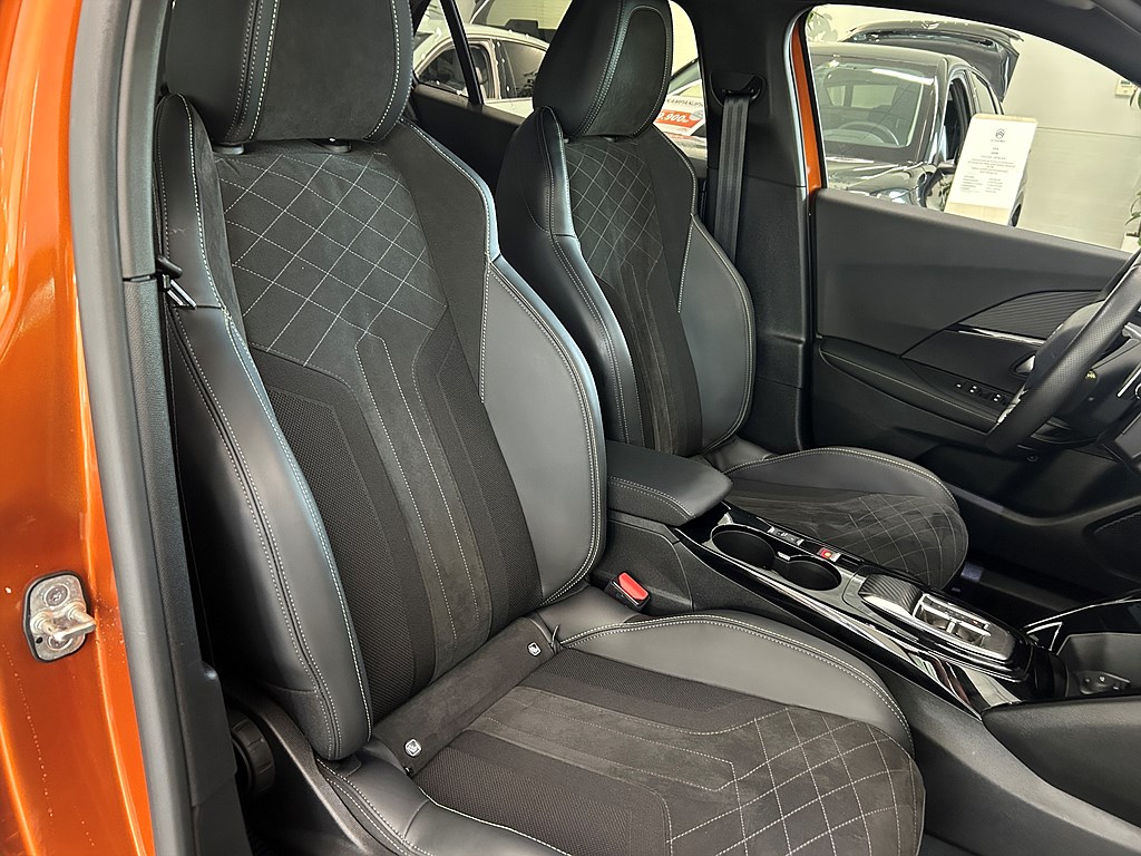 Bild på GT 1.2 PT 155hk Aut - B-KAMERA,CARPLAY