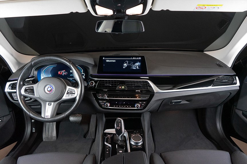 BMW 530e xDrive Sport Line Maxton Design Kit 350hk