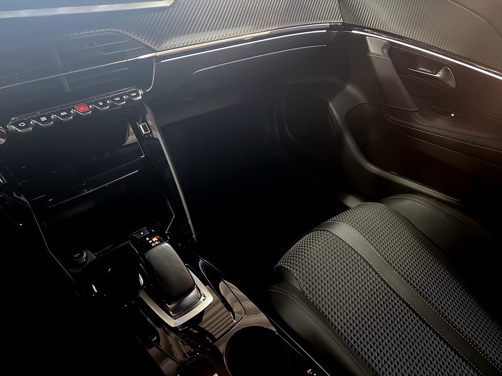 Bild på GT-Line 50kWh 136hk Aut - B-KAMERA, CARPLAY