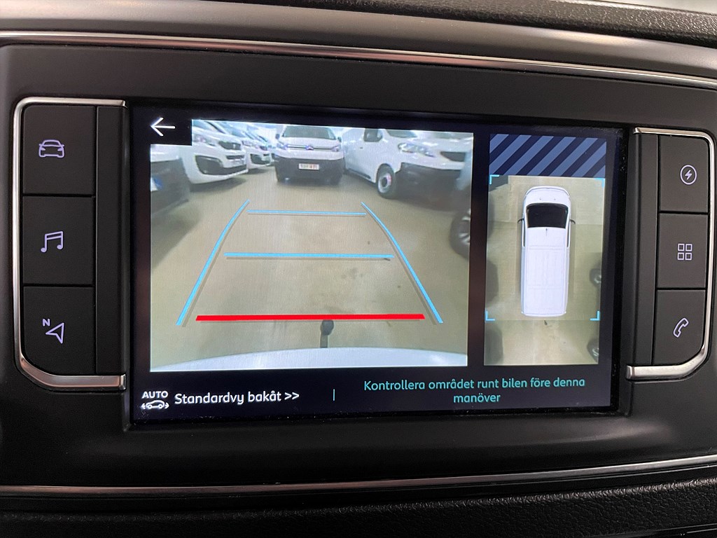Bild på Business Premium 75kWh 136hk Aut L2 - DRAG,B-KAMERA