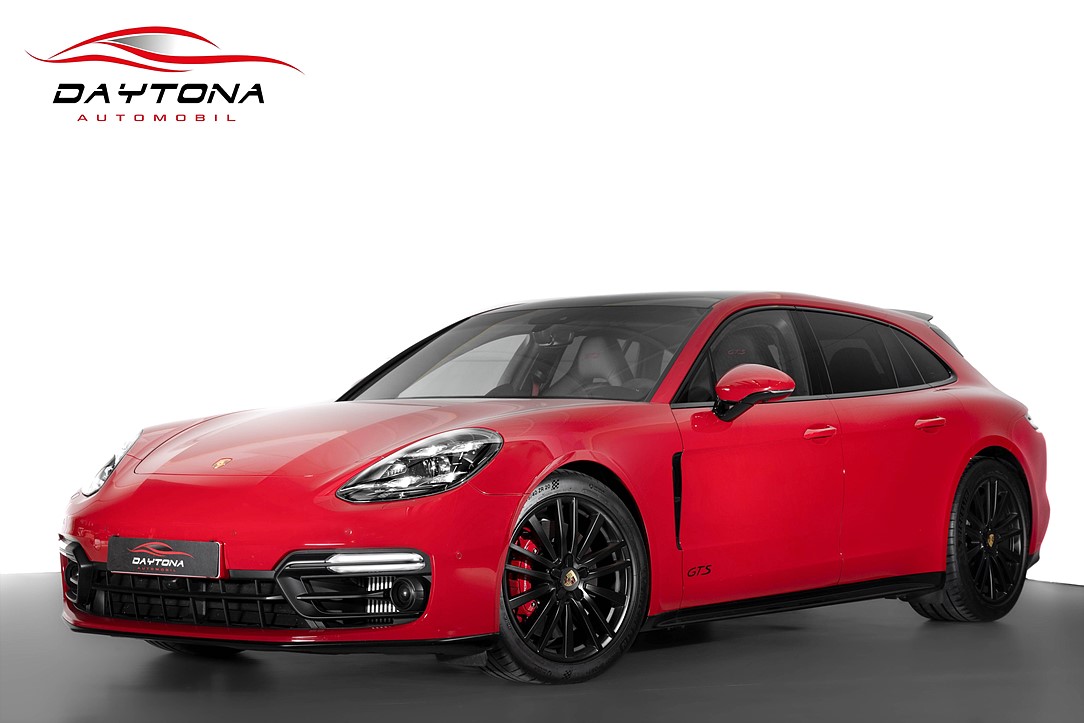 Porsche Panamera GTS Sport Turismo | Carmine Red | InnoDrive