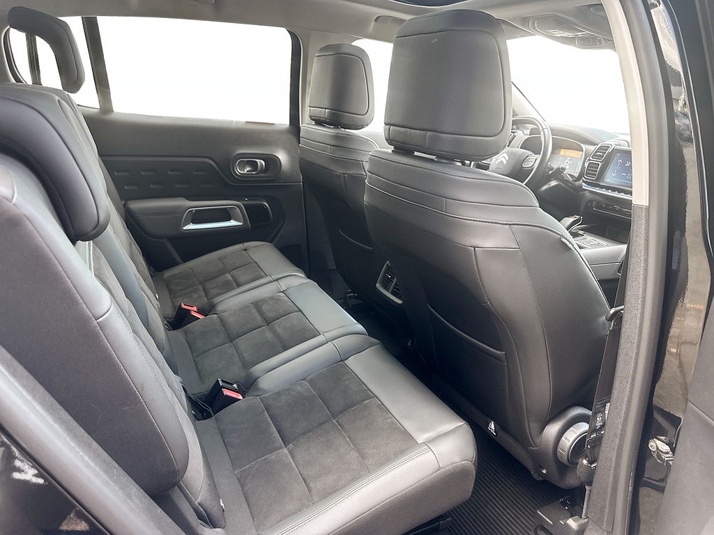 Bild på Shine Exclusive PHEV 225hk Aut - PANORAMA, DRAG