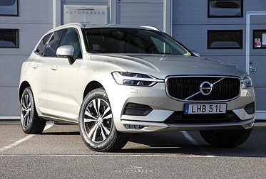 Volvo XC60 B4 AWD Momentum Advanced