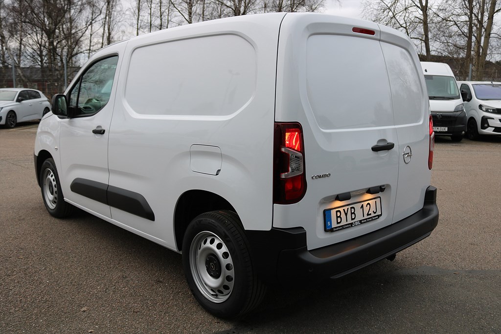 Bild på 1.5 Diesel 130hk Aut L1 - OMGÅENDE LEVERANS!