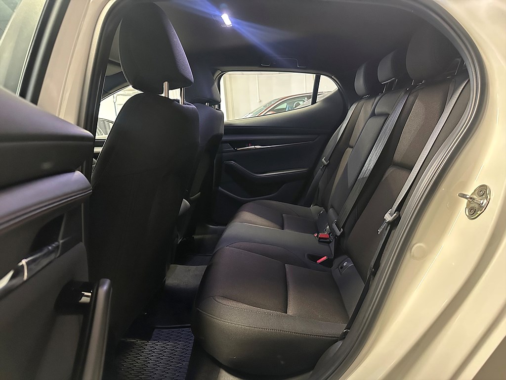 Bild på Hatchback Sky 2.0 150hk Aut - B-KAMERA, CARPLAY