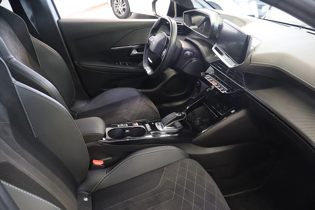 Bild på GT Pack 50kWh 136hk Aut - B-KAMERA, CARPLAY