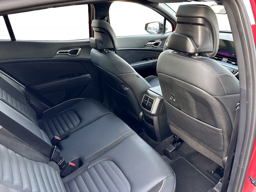 Bild på GT-Line Hybrid 230hk Aut AWD - H/K,EL-STOL,360-KAMERA