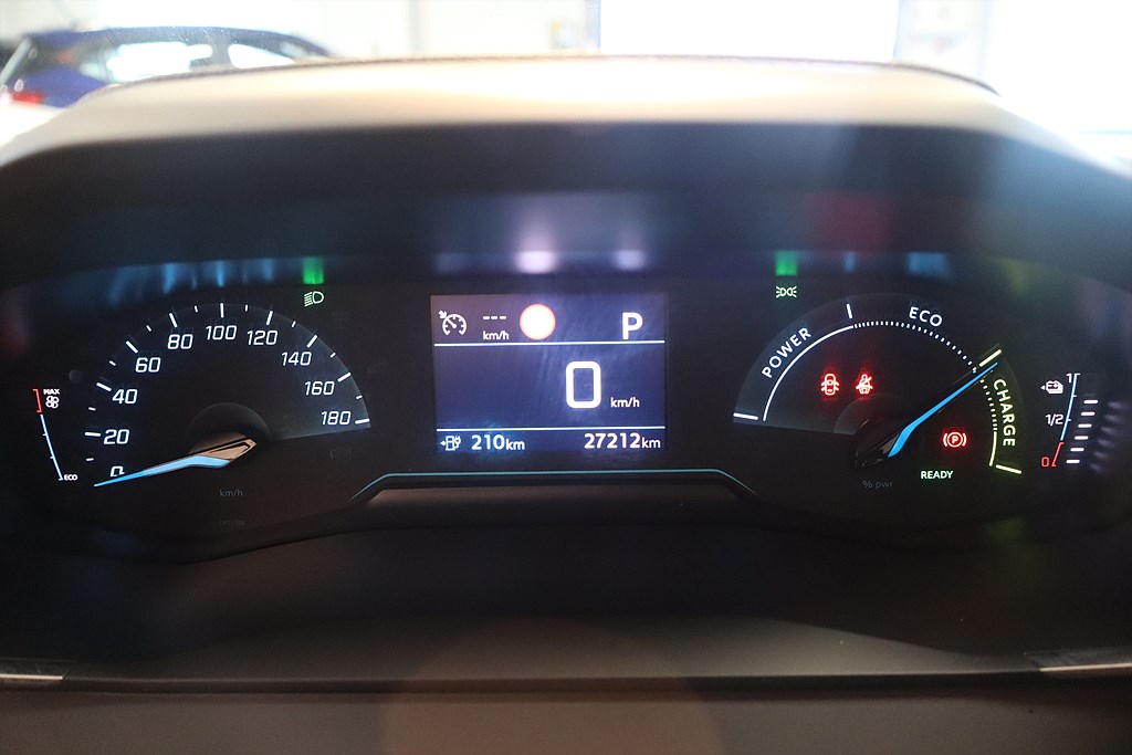 Bild på Active Pack 50kWh 136hk Aut - PRIVATLEASING!