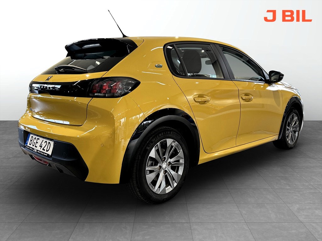 Bild på Active Pack 50kWh 136hk Aut - CARPLAY, M-VÄRME