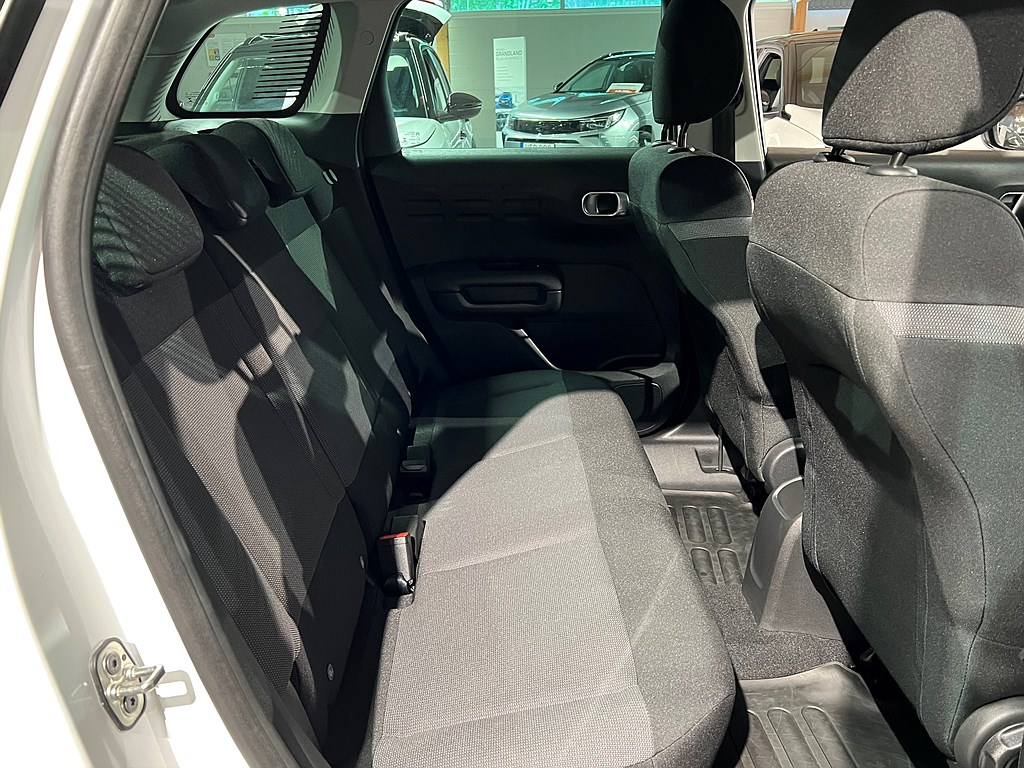 Bild på Aircross Feel 1.2 PT 110hk - P-SENSORER, CARPLAY