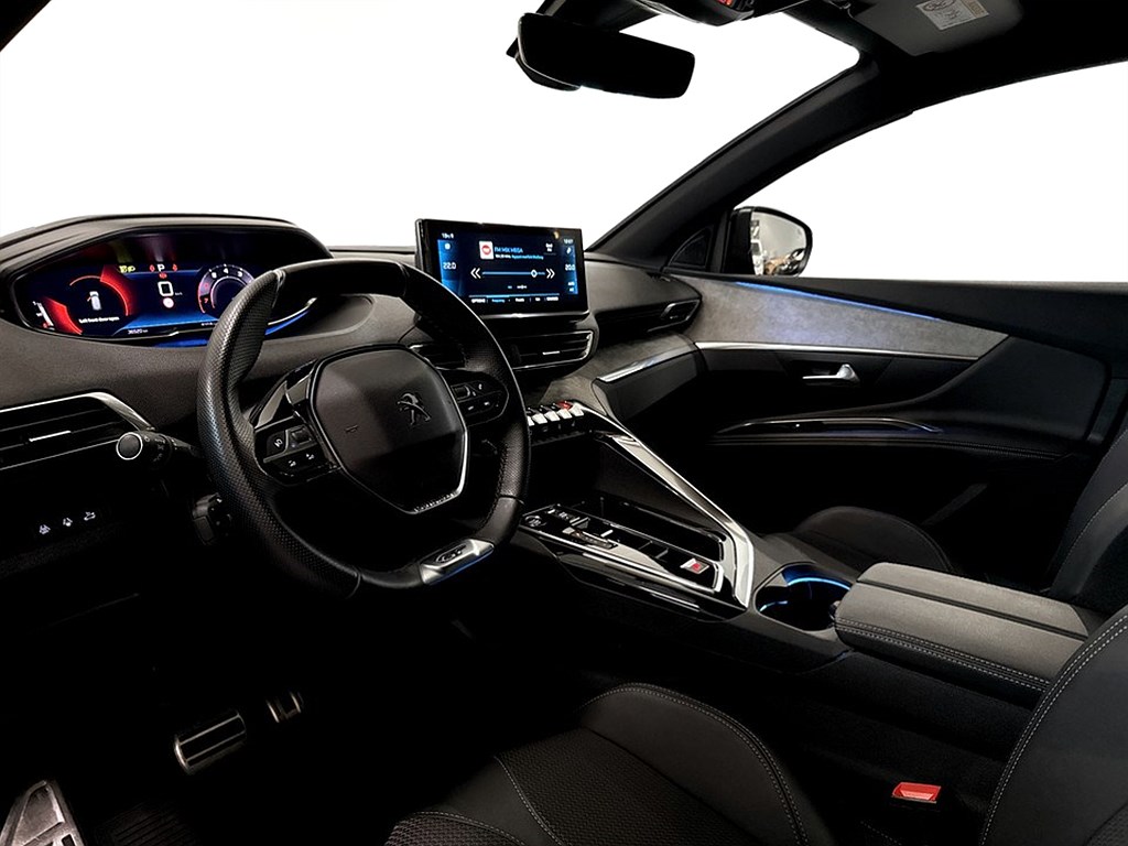 Bild på GT Black Pack 1.2 PT 130hk Aut - B-KAMERA, CARPLAY