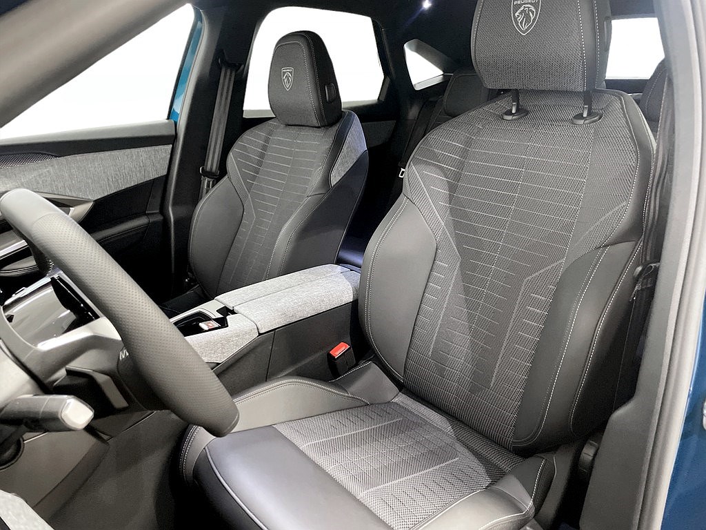 Bild på GT Hybrid 145hk Aut - B-KAMERA,CAPRLAY,NAV