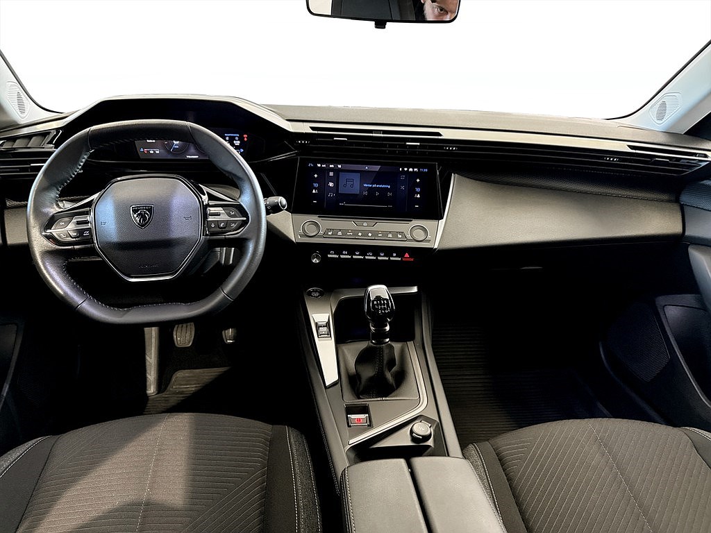 Bild på Active 1.2 PT 110hk - CARPLAY, FARTHÅLLARE