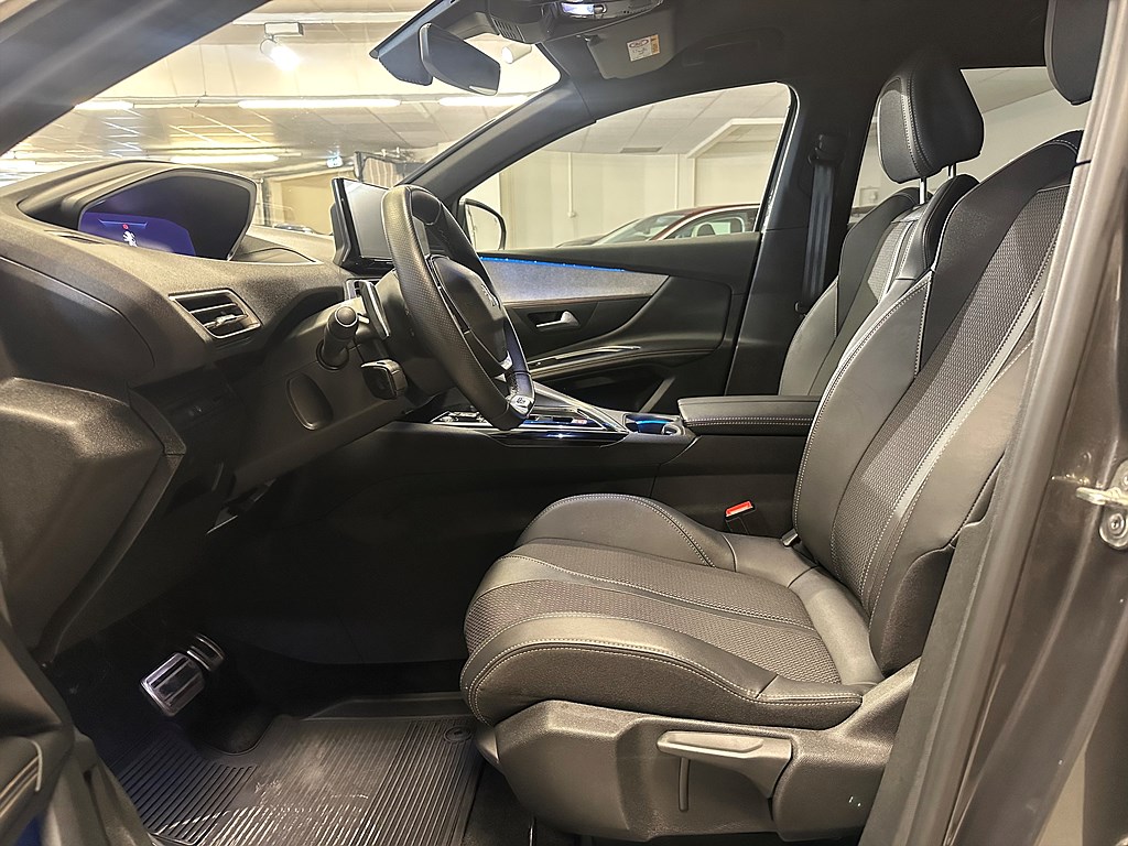 Bild på GT 1.2 PT 130hk Aut - B-KAMERA, CARPLAY