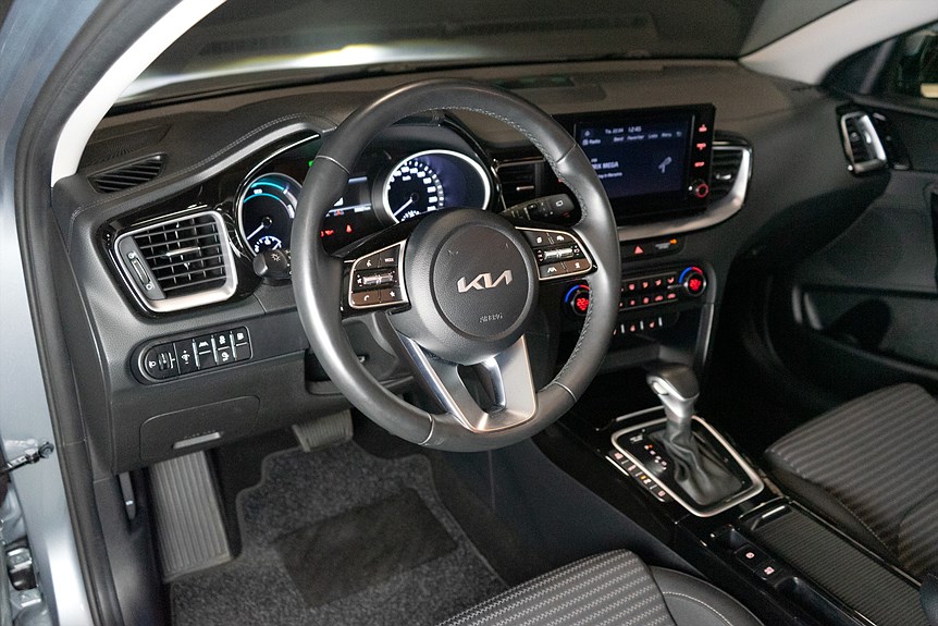 Kia Ceed Sportswagon Plug-in Hybrid Advance 141hk