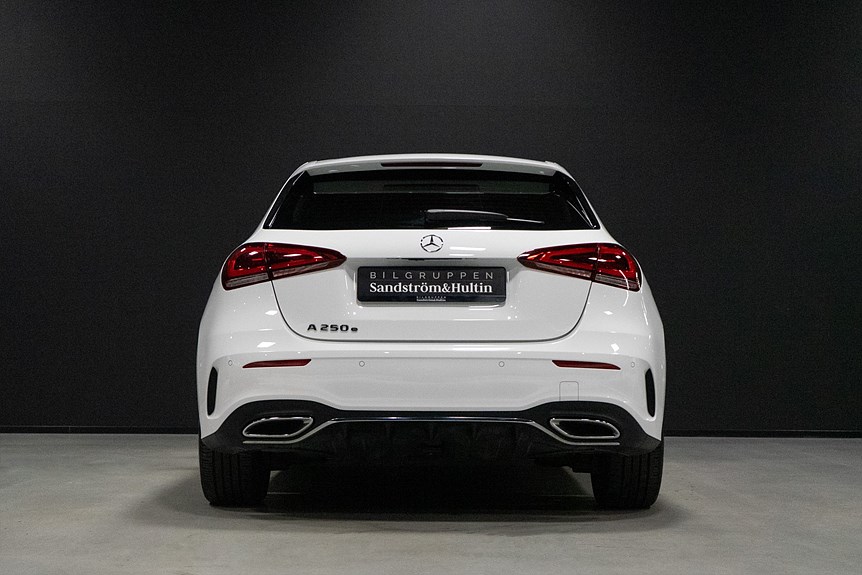 Mercedes-Benz A 250 e AMG Version Advanced 218hk