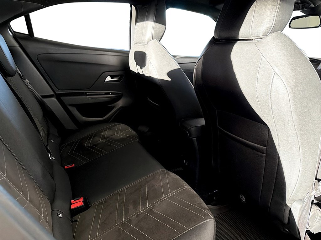 Bild på Ultimate 1.2 Turbo 130hk Aut - B-KAMERA, CARPLAY