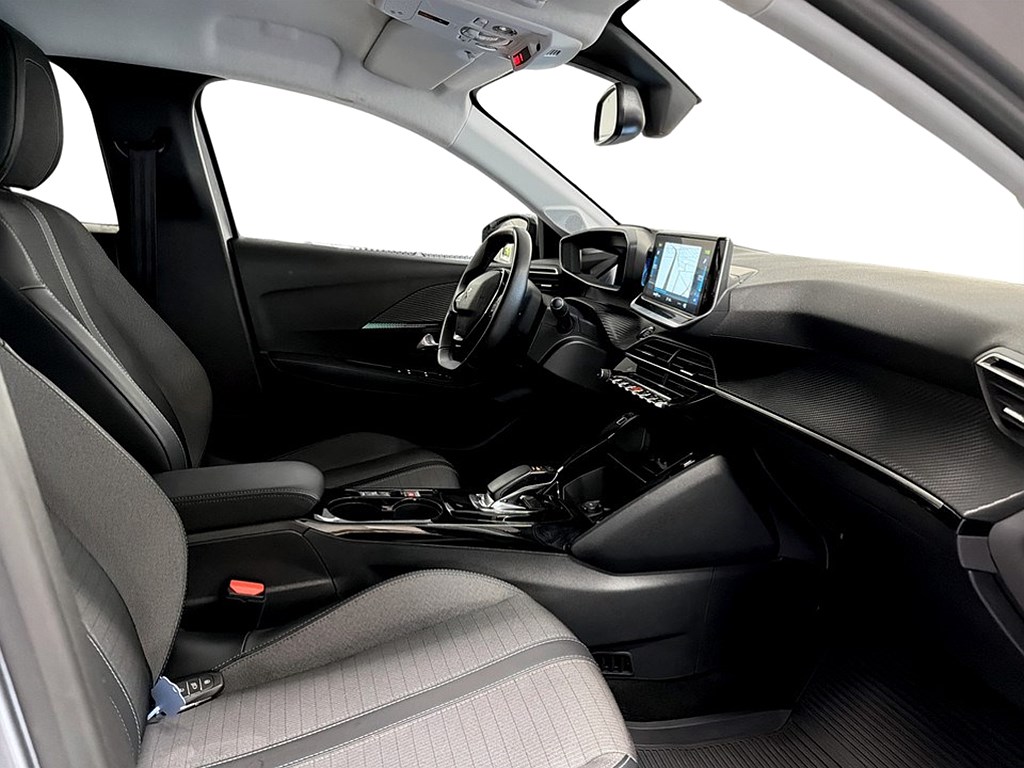 Bild på Allure Pack 50kWh 136hk Aut - B-KAMERA, NAVI