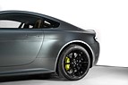 Aston Martin V12 Vantage AMR | 1 av 100 | Manuell