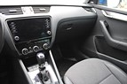 Skoda Octavia Combi TSI 150 DSG Drag Navi Webasto Moms