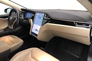 Tesla Model S 85D 423HK CCS 7Sits Luftfjädring, panoramaglastak