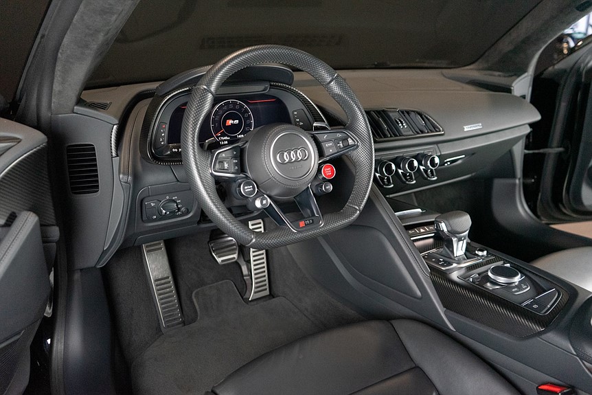 Audi R8 V10 Plus Quattro 610hk