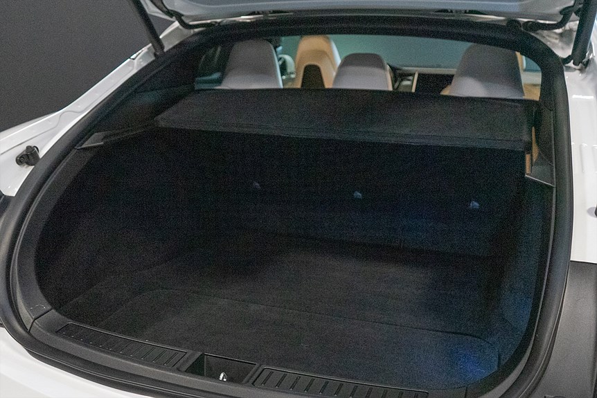 Tesla Model S 100D AWD 423hk