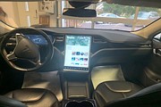 Tesla MODEL S 85D Dual AutoPilot Summom