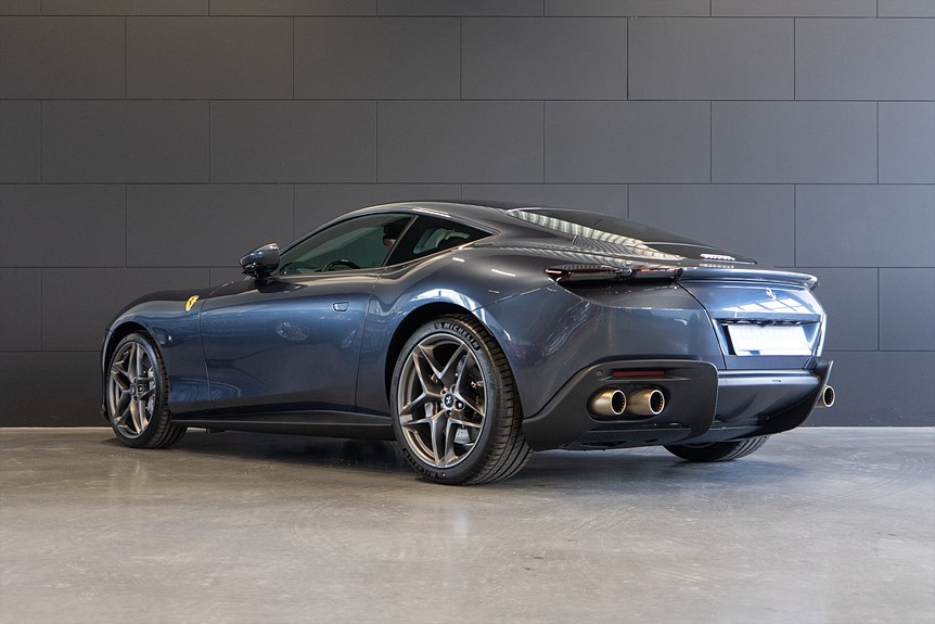 Ferrari Roma V8 620hk