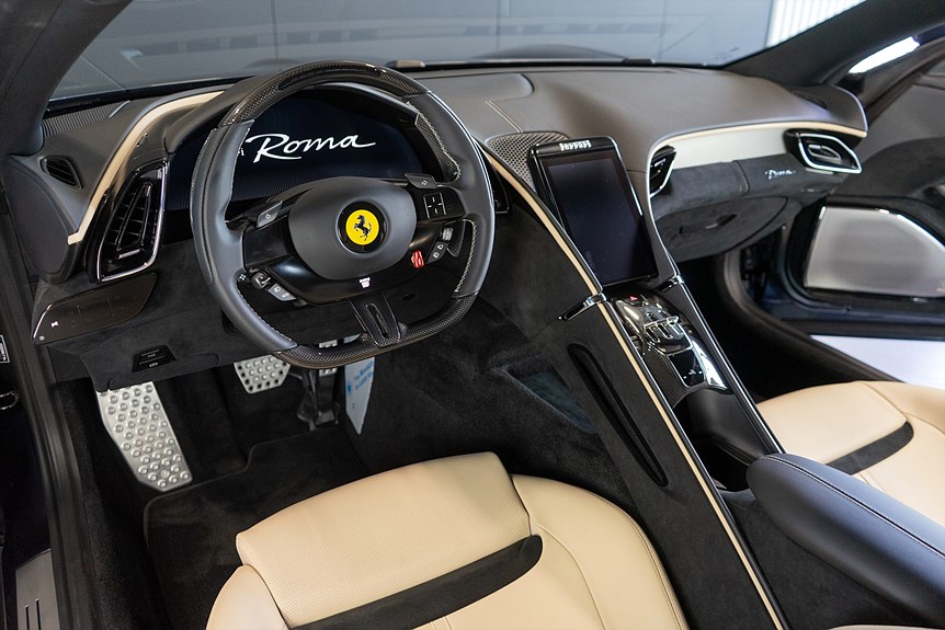 Ferrari Roma V8 620hk