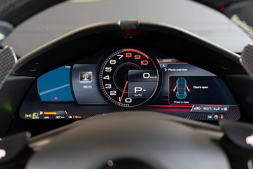 Ferrari Roma V8 620hk