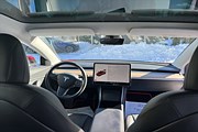 Tesla Model 3 Standard Range Plus 260HK Summon