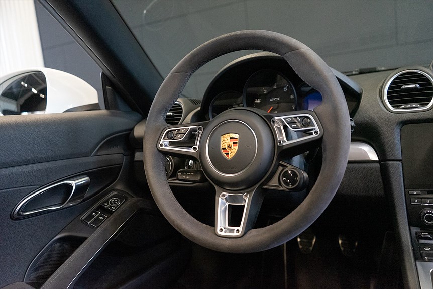 Porsche 718 Boxster GTS Cab