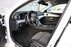 Mercedes-Benz E 220 D Avantgarde Widescreen cockpit