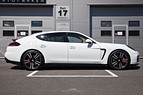 Porsche Panamera GTS Sv-såld Värmare 18Mån garanti
