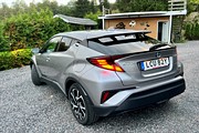 Toyota C-HR Hybrid CVT, 122hk