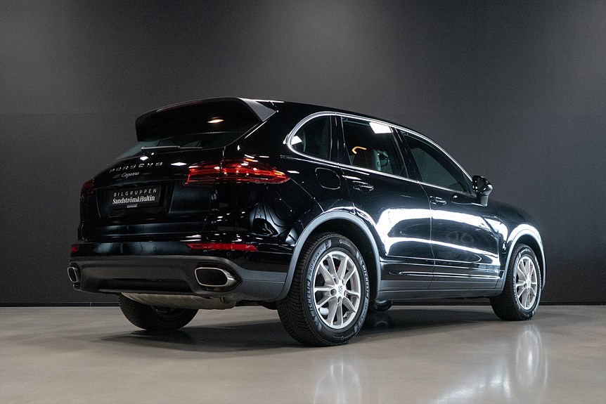 Porsche Cayenne Diesel 262hk