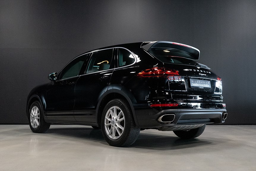 Porsche Cayenne Diesel 262hk