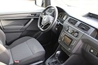 VW Caddy 2.0 TDI DSG Nyservad Momsbil Drag Värmare
