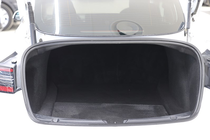 Tesla Model 3 Long Range AWD 440hk AP Pano Läder