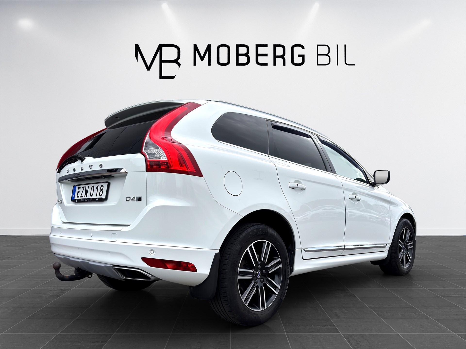 Volvo XC60 D4 AWD 190hk Drag Keyless Skinn B-Kamera VOC Pano