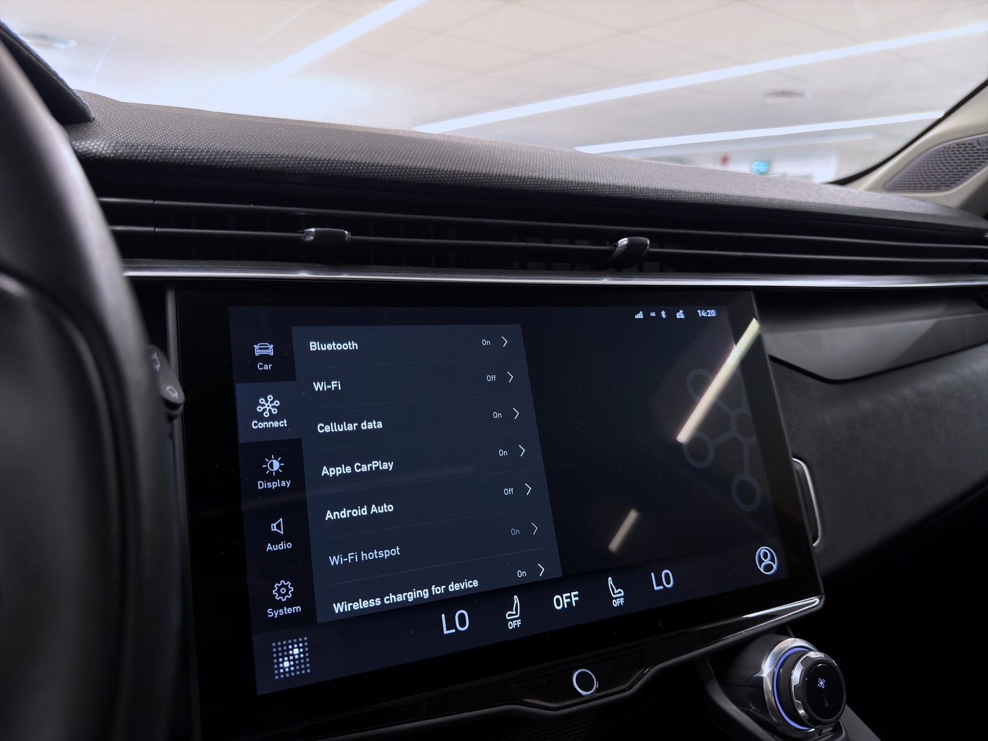 Lynk & Co 01 PHEV 261hk Infinity Pano Minne B-Kamera Drag