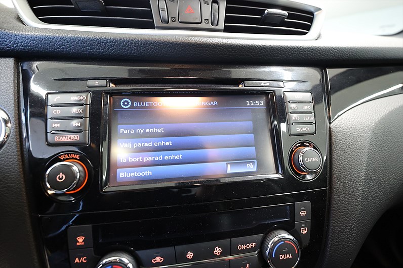 Nissan Qashqai 115hk N Vision Pano 360kam Drag Keyless Navi